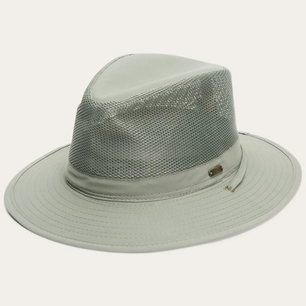 Berghund 'No Fly Zone' Mesh Hat